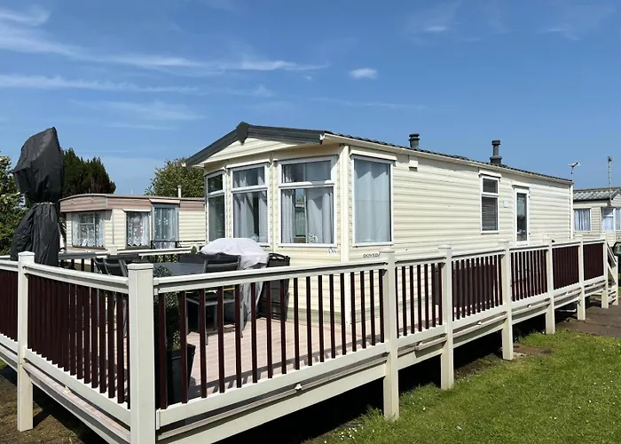 Long Beach Park Caravan, Hembsy